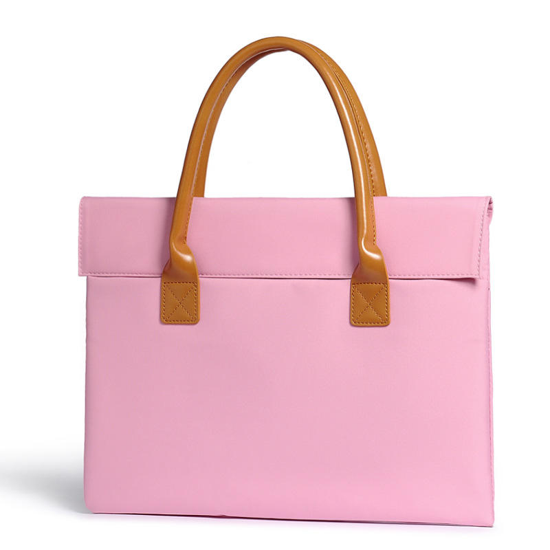 สีชมพูอ่อนเยาว์