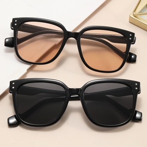 Custom Logo New Fashion Designer <b>Square</b> Unisex UV400 Light Weight PC <b>Sunglasses</b> High Quality Comfortable Orange/Gold/White Full - Product Image 6