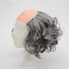 Parucca per capelli ricci con parrucca bianca imbottita - Product Image 1