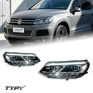 Kit de modernisation des phares TYPY pour Volkswagen Touareg 2011-2015 avec nouveaux LED, feux de jour et clignotants séquentiels. - Product Image 1