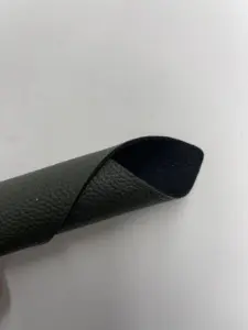 Caractéristique imperméable en cuir suédé artificiel en microfibre pour la fabrication de sandales