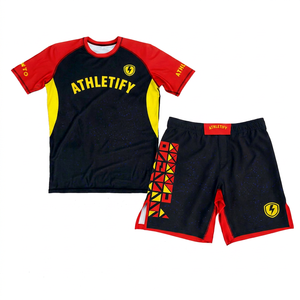 Ensemble d'entraînement MMA Athletify personnalisé Rash Guard + Short de combat Respirant Séchage rapide Vêtement de compression pour sports de combat Unisexe - Product Image 1