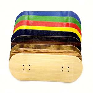 Tabla de Madera de Arce de 5 Capas de 100*32 mm y 100*34 mm con Colores Personalizados OEM para Monopatines y Bicicletas - Product Image 4