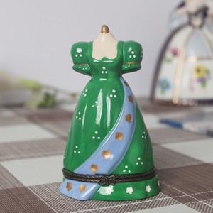Керамическая фарфоровая шкатулка для украшений в форме красивого платья – настраиваемый цвет и размер - Product Image 4