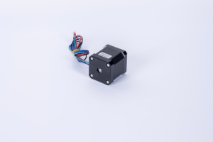 Motor Híbrido de 17 Polos, 2 Fases, 1.8 Grados, 1.7A, 2.55V, con Certificación RoHS, para Equipos Médicos y de Belleza, 42D7420 - Product Image 4