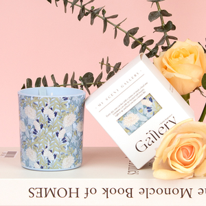 Vela Aromática de Cera de Soya de Lujo Personalizada de Fábrica, Serie de Ilustraciones para Decoración del Hogar, Botellas de Vidrio Hechas a Mano de Alta Calidad - Product Image 1