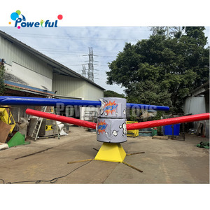 Máquina de Obstáculos Inflable de Doble Brazo con Plataforma Giratoria Wipeout Sweeper en Venta - Product Image 1