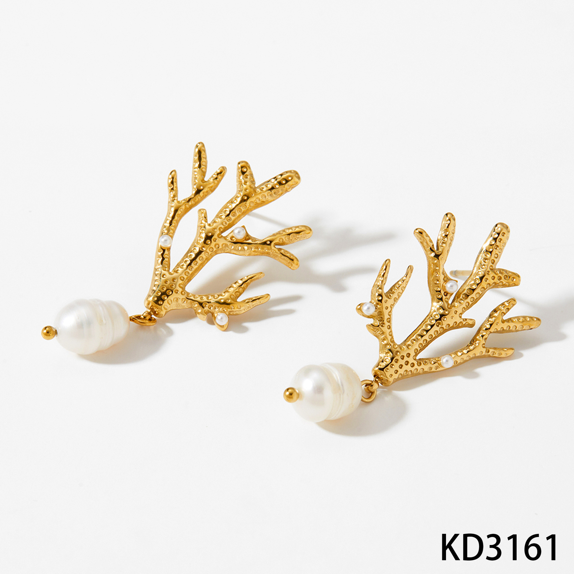 Gold earrings kd3161