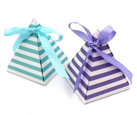 Scatole piramidali personalizzate pieghevoli scatola di carta triangolare di caramelle al cioccolato di lusso confezione regalo bomboniera