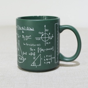 Taza de cerámica con mango para adultos y niños, taza decalcomania, color negro mate y gris, 330ml, innovador, venta al por mayor - Product Image 6