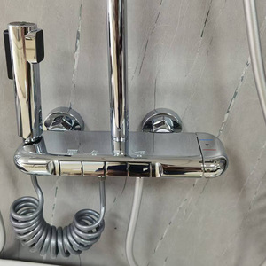 Juego de Ducha de Cobre Cromado, Montado en la Pared, con Ducha de Lluvia, Agua Fría y Caliente para el Hogar - Product Image 1