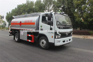 Venta de fábrica mini Dongfeng 4x2 5CBM camión cisterna <span class=keywords><strong>pequeño</strong></span> tamaño móvil aviación combustible <span class=keywords><strong>Bowser</strong></span> - Product Image 6