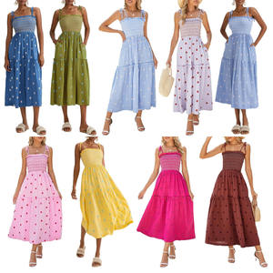 Vestido Maxi Rosa con Tirantes Fruncidos para Mujer - Logotipo Personalizable, Estampado Floral, Cintura Natural, OEM ODM, Ropa de Fiesta de Verano (Tallas US/EU) - Product Image 1