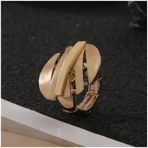 Women Silver Ring Lab Sets Natural Stone 925 Sterling 2 Carat Cut Gold Plated Black Man White Emerald Design Rings Homme