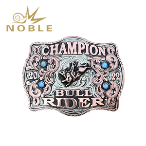 Boucle de ceinture de <span class=keywords><strong>champion</strong></span> de coureur de baril de rectangle de haute qualité avec la boucle de ceinture gravée par motif de bronc de selle de CZ d'incrustation - Product Image 4