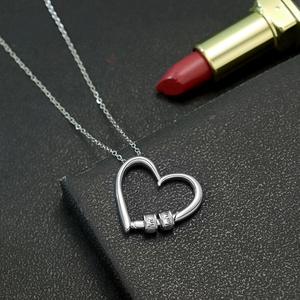 Collier personnalisé en acier inoxydable avec perle en forme de cœur gravée, durable, polyvalent, tendance, cadeau pour la fête des mères - Product Image 3