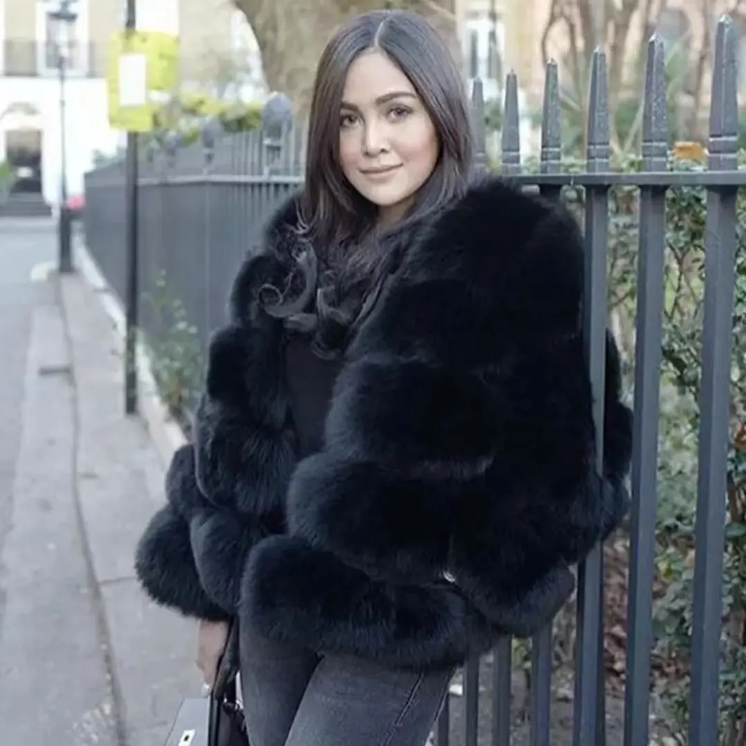 Luxurious Fur Coat Women Cropped Real Fox Fur Jacket Customizable Real Fur Coat Genuine Leather Coat