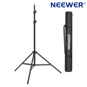 Supports d'éclairage photo <span class=keywords><strong>Neewer</strong></span> <span class=keywords><strong>Pro</strong></span> de 6 pieds/190 cm avec étui de transport pour réflecteurs/softboxs/lampes/parasols/fonds, etc. - Product Image 1