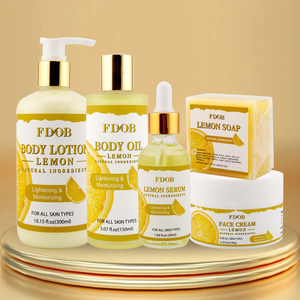 Coffret Éclaircissant Soins du Visage et du Corps au Citron et aux Herbes avec Vitamine C & Lotion Sérum Visage Crème et Huile Corporelle Luxueuses | Tous Types de Peaux - Product Image 2
