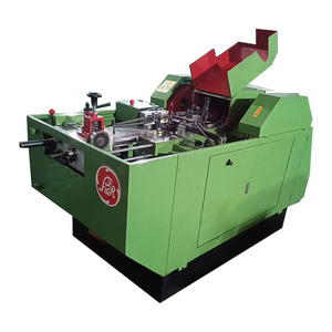 Machine de formage à froid de vis à grande vitesse contrôlée par PLC - Product Image 5