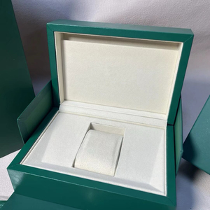 กล่องบรรจุภัณฑ์นาฬิกาคุณภาพสูงรุ่นใหม่ล่าสุดจากโรงงาน OEM พร้อมโลโก้สั่งทำพิเศษ พร้อมที่ใส่ใบรับรอง แสดงผลแบบหนังสีเขียว - Product Image 3