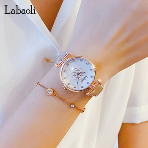 Nouvelle montre pour femme avec diamant serti montre à quartz de style niche étanche - Product Image 4