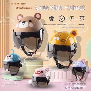 หมวกกันน็อคมอเตอร์ไซค์สำหรับเด็ก วัสดุพลาสติก ปลอดภัย พร้อมแผ่นบังแดดสองชั้น ลายการ์ตูนหมี เหมาะสำหรับเด็กขี่มอเตอร์ไซค์กลางแจ้งในฤดูหนาว - Product Image 2