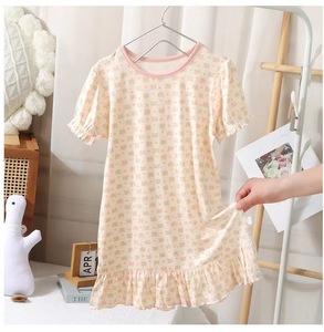 Bestseller Estivo: Camicie da <span class=keywords><strong>Notte</strong></span> Coordinato Genitore-Figlio |   Nuovo Stile Vestaglie per Ragazze con Motivi Floreali e Maniche Corte, Abbigliamento Comodo per Interni, Morbido e Confortevole - Product Image 3