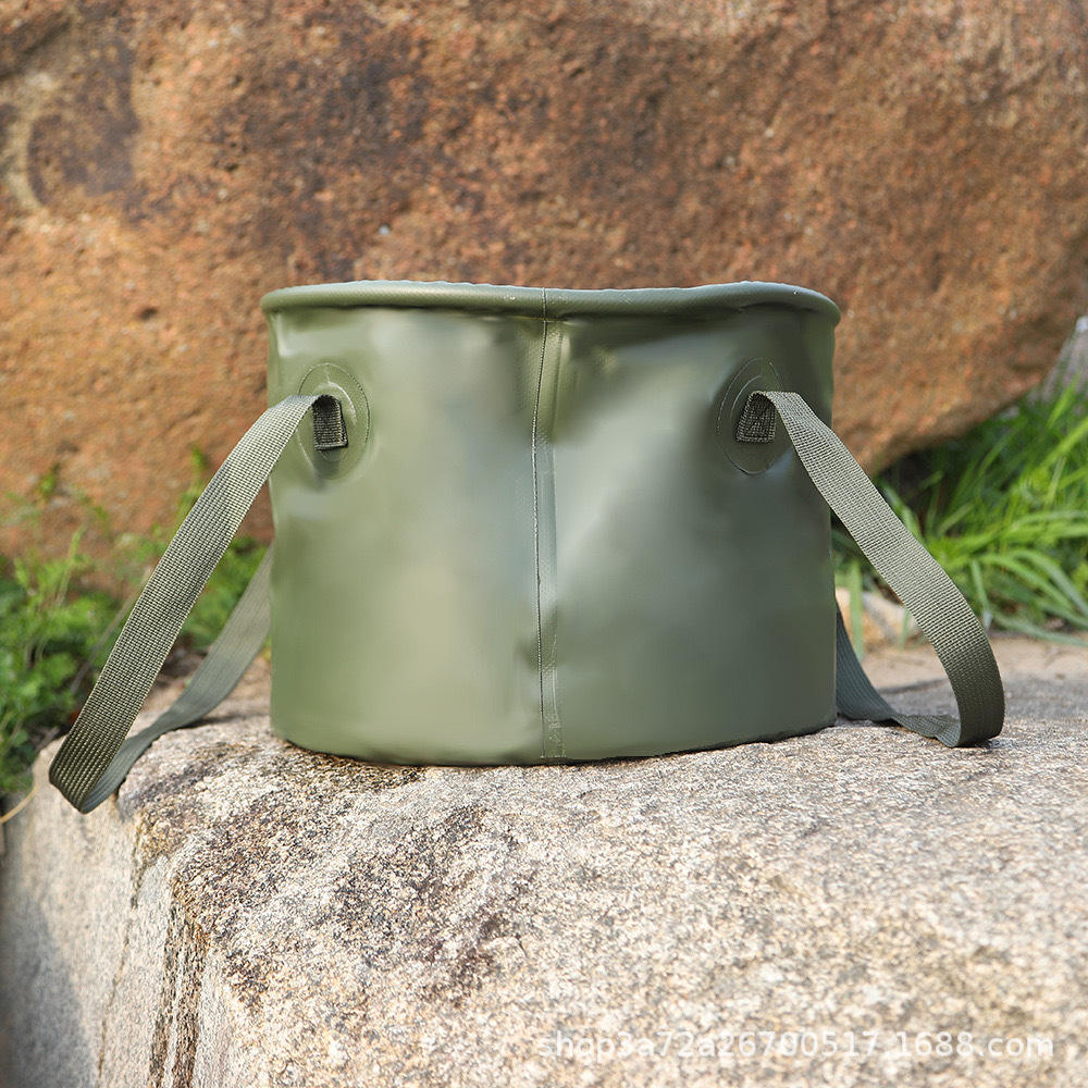 สีเขียวทหาร