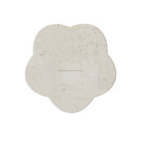 Grand socle bas en calcaire blanc Base cannelée incurvée à la main Conception de meubles de salon Socle en marbre Présentoir Table d'appoint