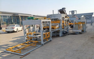 Qt8-15 Automatische Hydraulische Holle Blokkenmachine met Baksteenproductielijn PLC-besturing Hoge Veiligheid voor Cementstenen - Product Image 3
