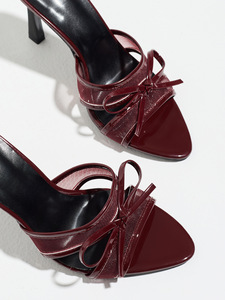 Mules élégantes pour femmes, rouge bordeaux brillant, en cuir verni et maille, avec joli nœud, bout carré ouvert, à enfiler, talon évasé, sandales sans talonnière, idéales - Product Image 5