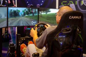 CAMMUS 15nm Direct Servo Moteur Base Simulateur De Voiture Pédales De Roue De Course Ensemble <span class=keywords><strong>PC</strong></span> <span class=keywords><strong>Volant</strong></span> <span class=keywords><strong>pour</strong></span> <span class=keywords><strong>F1</strong></span> 2025 <span class=keywords><strong>Volant</strong></span> - Product Image 2