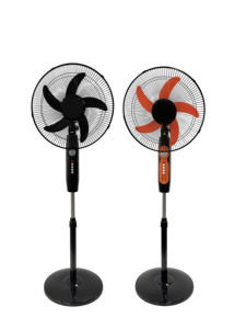 Ventilateur sur pied alimenté par énergie solaire, fonction oscillante, commande numérique, hauteur réglable, 5 pales, moteur DC, usage domestique et hôtelier - Product Image 3