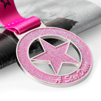 Fabricants de médaille d'étoile de danse émaillée et scintillante en alliage de zinc personnalisé de haute qualité et bon marché