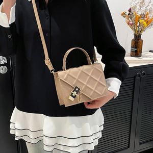 Retro Solid Color <b>Small</b> square <b>Bag</b> with Versatile Temperament Crossbody <b>Bag</b> with Niche Design Hand-held <b>Shoulder</b> <b>Bag</b> - Product Image 5