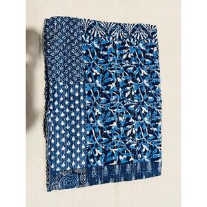 Colcha de algodón Kantha con diseño textil artístico impreso a mano y textura suave para interiores de dormitorios elegantes. - Product Image 6
