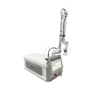 Machine à laser fractionné CO2 4D 10600nm pour l'élimination des cicatrices d'acné, le resurfaçage de la peau, équipement de beauté - Product Image 2