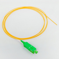 Pigtail Fibre Optique 5G CATV FTTH Jaune 0,9 mm 9/125 G652D SM SC APC/PC 1m à Gaine Serrée