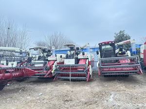 Vendita diretta di seconda mano di alta qualità macchine agricole FMWORLD Ruilong PLUS ++ 125HP mietitrebbie con grande <span class=keywords><strong>granaio</strong></span> - Product Image 4