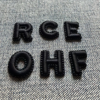 Écusson brodé personnalisé, fabrication OEM, badge en tissu sur mesure avec fixation thermocollante, à coudre ou auto-agrippante pour sweats à capuche, sacs et vêtements