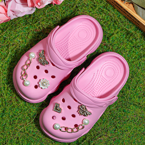 Декоративные сандалии унисекс с жемчугом и стразами - Product Image 3