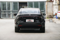 Toyota BZ3 2023, berline électrique, 616 km d'autonomie, batterie lithium, phares LED, conduite à gauche, pneus R18, caméra 360°, toit ouvrant