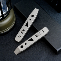 Outil multifonctionnel EDC en titane TGZUO avec ouvre-bouteille, clé hexagonale, outil de poche de précision CNC pour le camping