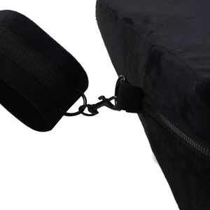Coussin de positionnement sexuel avec sangles de bondage et menottes, support en mousse, meuble de positionnement pour couple, améliore la vie amoureuse - Product Image 4