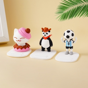 Vente en gros support de bureau en forme d'ours rose en résine PVC Mini support paresseux Mobile 3D Portable téléphone support de <span class=keywords><strong>tablette</strong></span> décoratif - Product Image 2