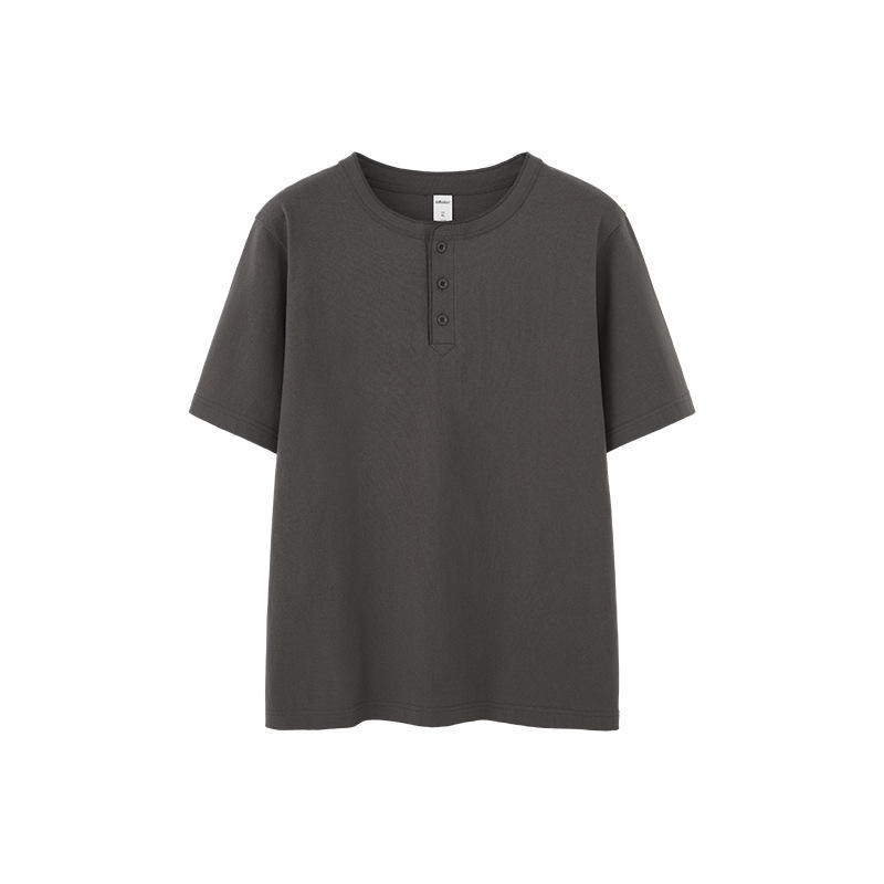 สีเทาเข้ม