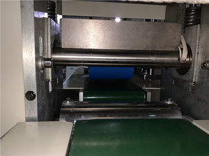 Bajo MOQ <span class=keywords><strong>2</strong></span>.8KW automática desechables máscara médica de <span class=keywords><strong>la</strong></span> máquina de embalaje - Product Image 4