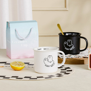 Mug en céramique Kitten Line, noir mat et blanc, simple, pour le petit-déjeuner, le bureau, avec poignée, design de dessin animé, cadeau pour couple, été 2024 - Product Image 2
