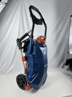 Chariot à batterie lithium-ion 30 litres avec fonction autonettoyante et pression automatique pour usage agricole, grande portée de pulvérisation